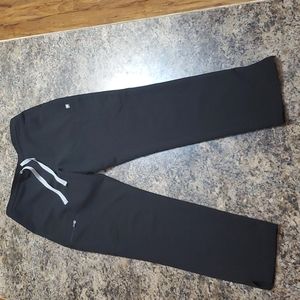 Figs scrub bottoms yola xs petite